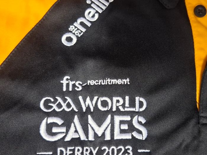 Middle East GAA O'Neills Gaelic Football Jersey (Adult Small) FREE POST