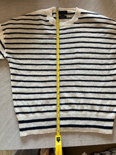 Massimo Dutti jumper size M . Uk 12 . Great condition