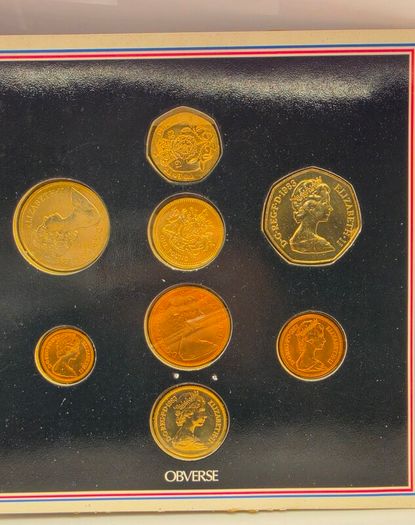 UK 1983 Mint Coin Set