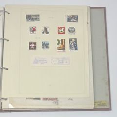 Collection USA (United States of America) stamps with two FDC's and 1978 Canadian International Philatelic Exhibition USA Stamps Toronto miniature sheet MNH, Stamps connected with US Bicentennial & some from South America. 29 images of contents.