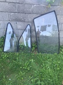 Ford Escort mk2 glsss two side windows and back screen