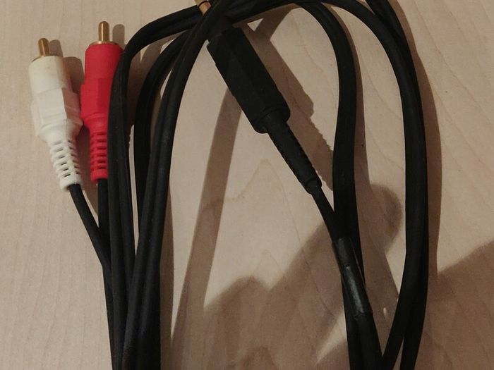 jack 3.5mm TRS to RCA cable aux audio cable