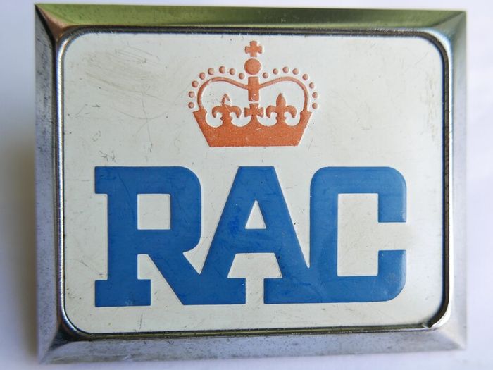 Vintage 1980s Jaguar Rac Car Grille Badge  Royal Automobile Club Emblem