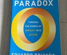 The Performance Paradox / Eduardo Briceno
