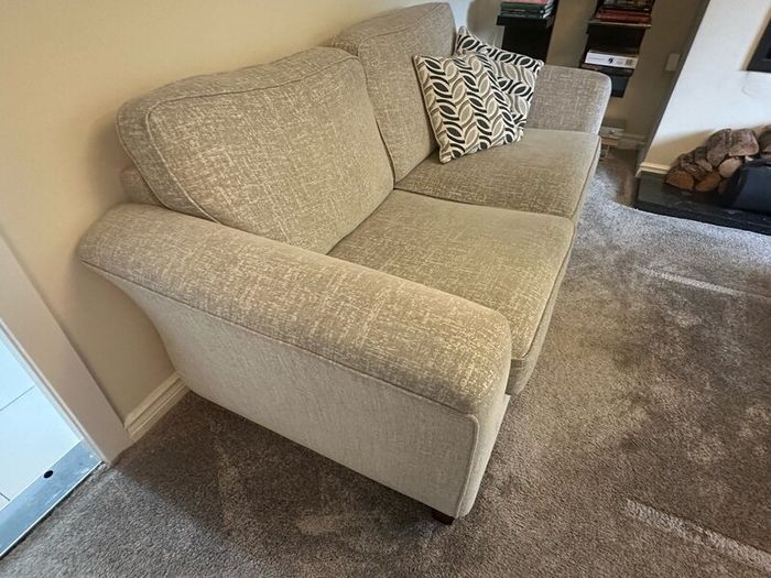 Hi Way Bar & Restaurant Jobs: Couch