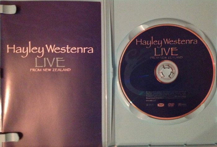 Hayley Westenra [2004] Live From New Zealand [Music DVD]