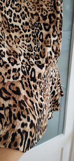 COTTON CLUB leopard print top Sz M/L (fit 12-14UK) - Bnwt
