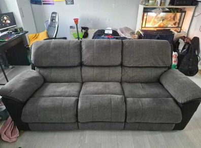 Recliner sofa