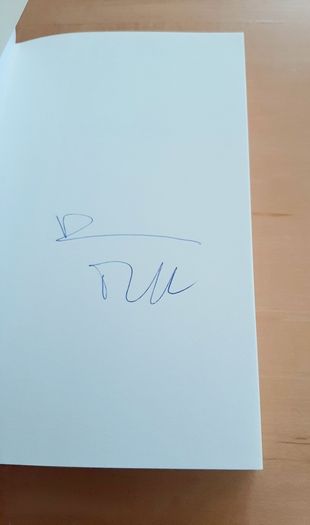 Eva Sleeps (signed Italian novel)