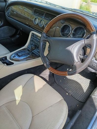 1996 Jaguar Xk8