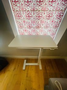 Laptop desk / stand, adjustable height