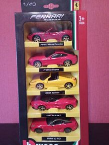 FERRARI Set of Five Metal Models