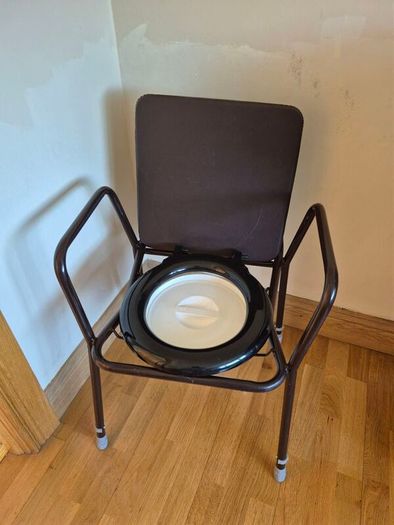 Commode
