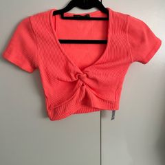 Coral seamless crop top