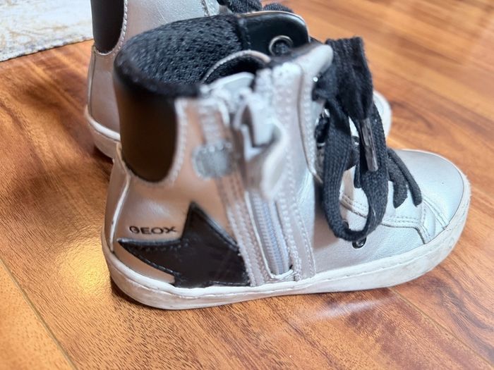 Geox Shoes size 10 28eu