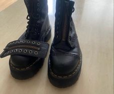 doc martens size 7
