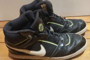 Nike Dunk Highs - size 10 - well worn