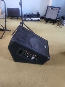 Studiomaster GX series powered monitor