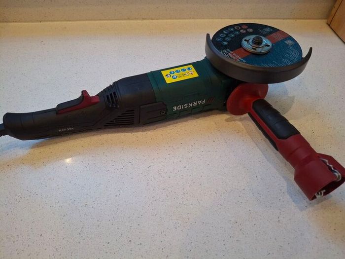 Parkside Angle Grinder + Extra Discs