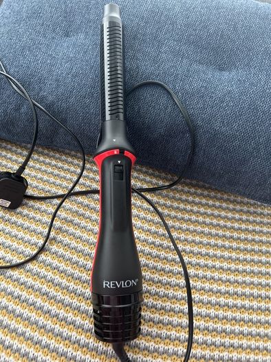 Revlon one step blowout curls