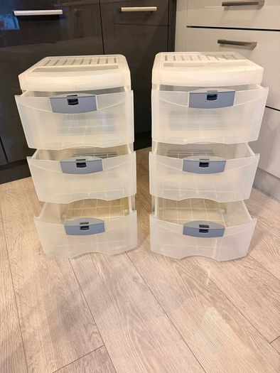 Keter storage unit with 3 drawers