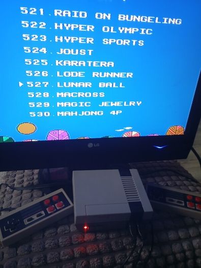 Nintendo 620 in 1 games console + tv