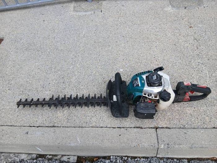 Hedge Cutters