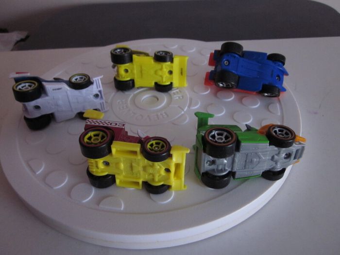 5 Paw Patrol Die Cast Racers 3"