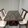 kitchen table and chairs Image 2