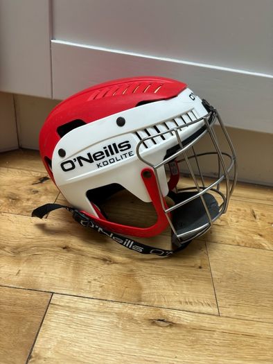 Kids O'Neills Koolite Hurling Helmet size medium