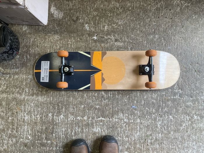 skateboard