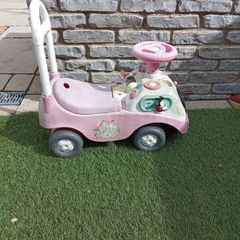 Minnie mouse car/walker