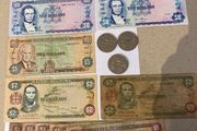 Jamaica! Banknotes and Coins Lot