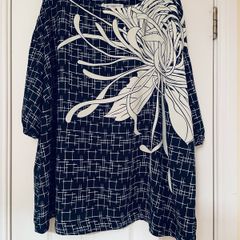 Carolyn Donnelly Top Navy Size 16
