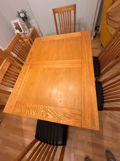 Solid Oak Extending Dining Table and 6 Chairs Set