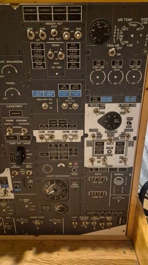 vinatge classic barn boeing 737 panel simulator