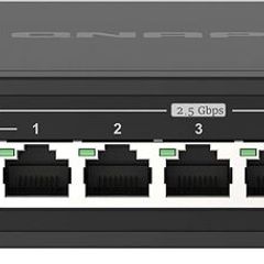 QNAP QSW-1105-5T, 5 port 2.5Gbps auto negotiation (2.5G/1G/100M), unmanaged switch, Broadcom Chipset Embedded