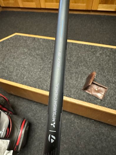 Taylormade qi4d LS driver