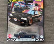 HotWheels Premium Boulevard Nissan Skyline RS