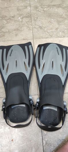 Typhoon T-Jet Fins size adjustable (3 available)