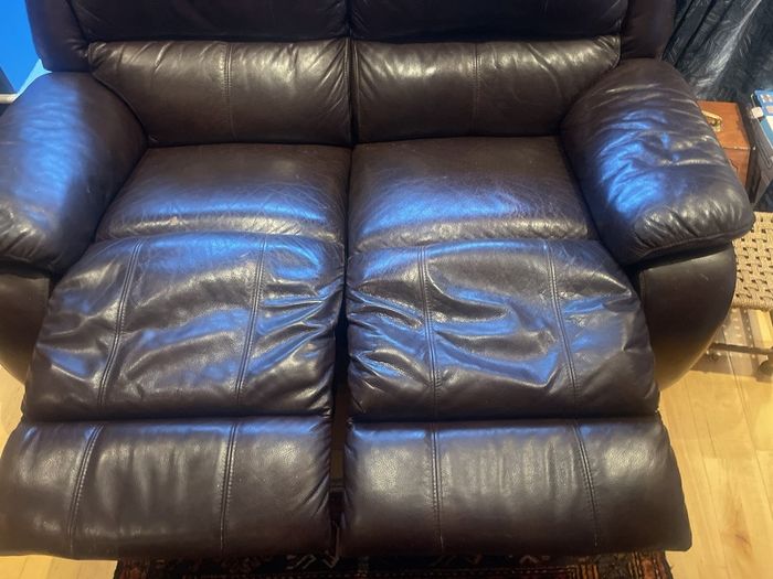 2 and 3 seater brown leather couches for sale