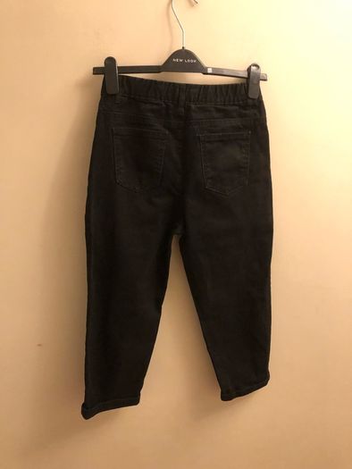 Black ripped mom jeans (age 11-12)
