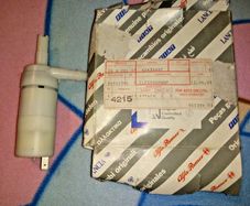 Genuine Alfa Romeo Gtv,lancia Evo,thema, Windscreen Washer Electropump 82439887