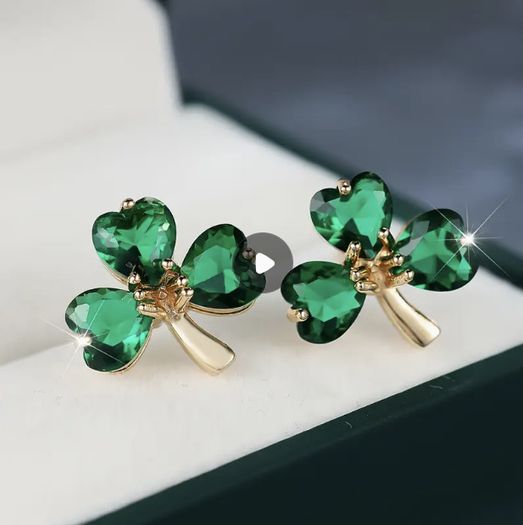 Shamrock Earrings