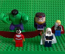 LEGO Marvel Super Heroes - 76018 Complete Set of 5 Minifigures