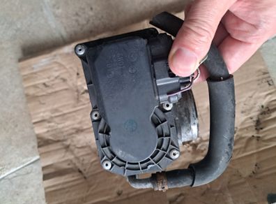 Mazda 2.2d skyactiv throttle body