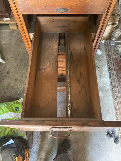 Antique filing cabinet - Oak