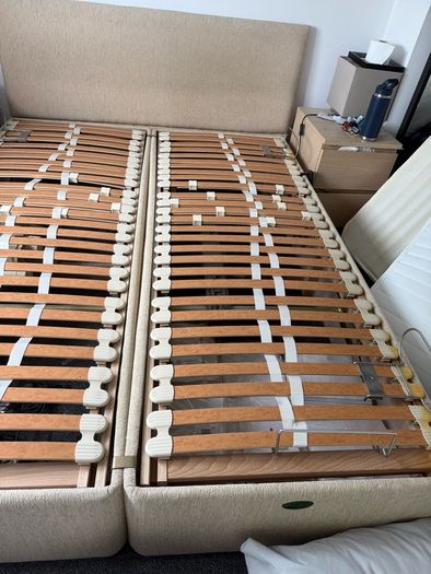King size adjustable bed