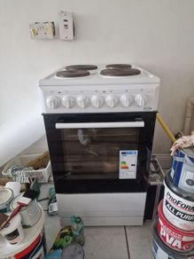 Electric Oven