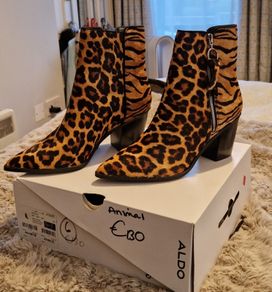 Aldo Ankle Boots size 6